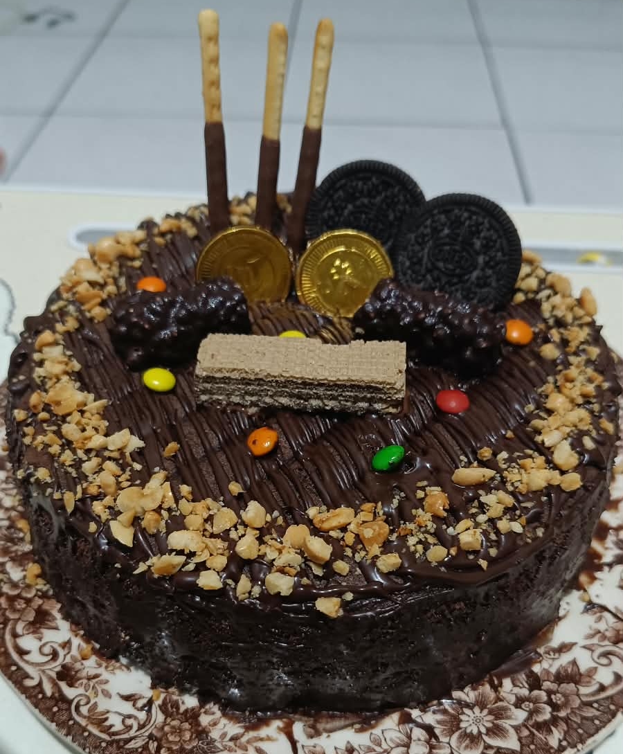 Bisnis dan fasilitas Hendra Kitchen, foto 4