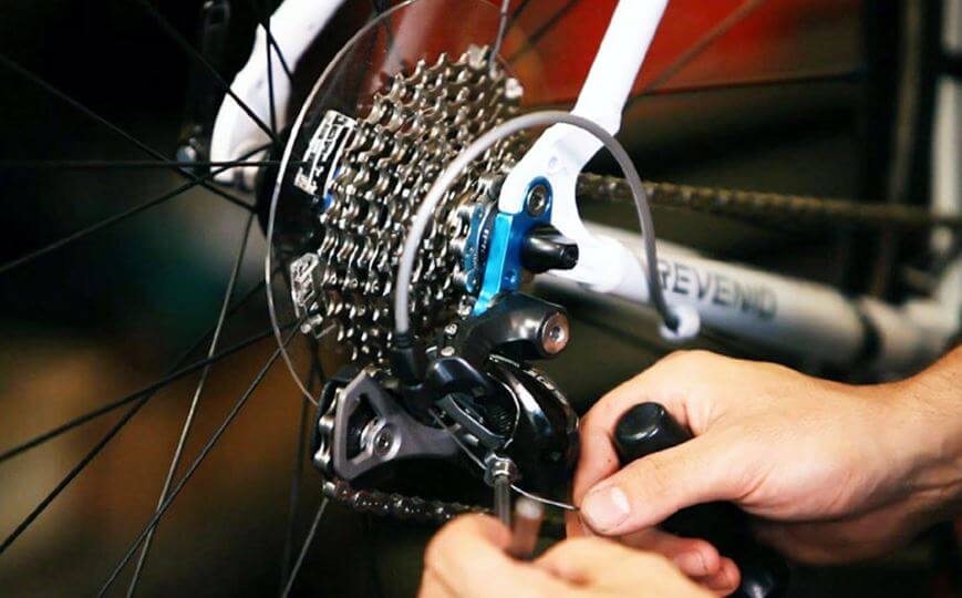 Tampilan klinik dan fasilitas Hendra Bike, foto 8